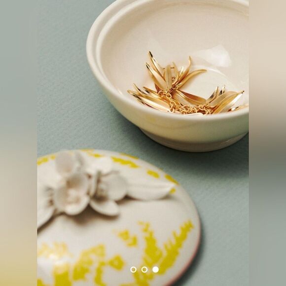 Anthropologie NWT Kendra Trinket Box Small - Picture 3 of 3